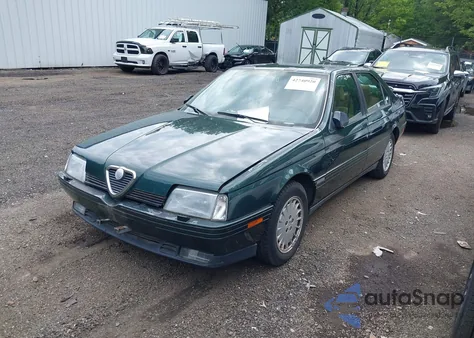 1991 Alfa Romeo 164 L z USA, uszkodzony, nr VIN ZAREA43L7M6179954
